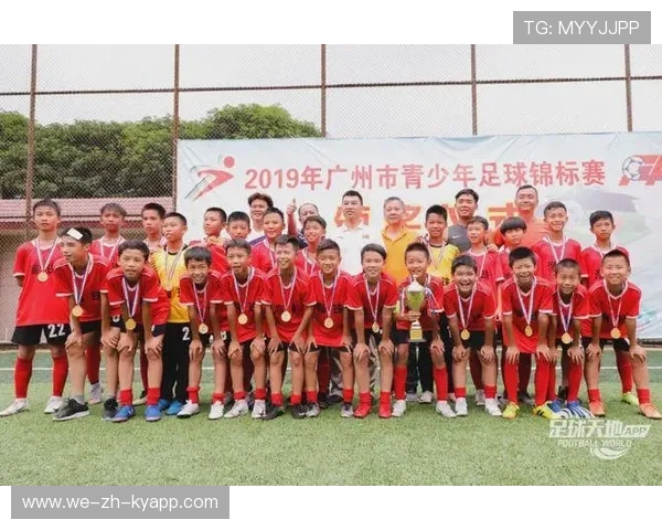 中国足球俱乐部经营模式多元化发展,中国职业足球俱乐部的经营内容