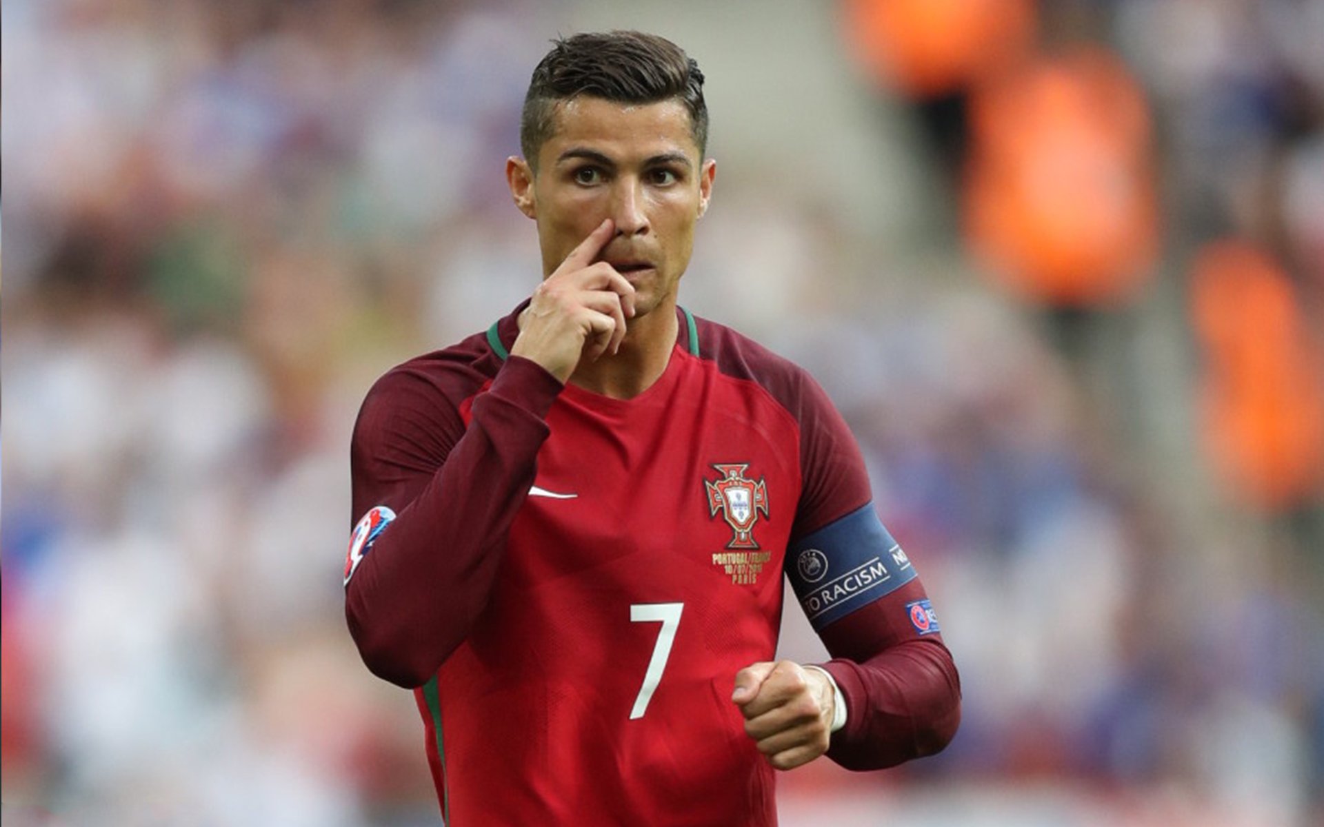 欧洲杯决战时刻：战术布局中的奇迹出现，欧洲杯决赛争议